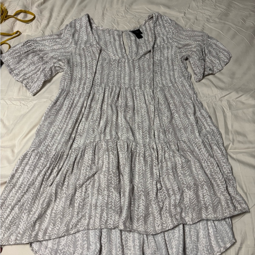 Buckle Light Gray Textured Women's Tunic
